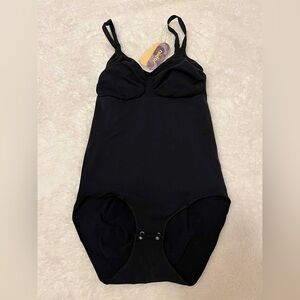 Niidor Womens Bodysuit Black Size L/XL  New With Tags.